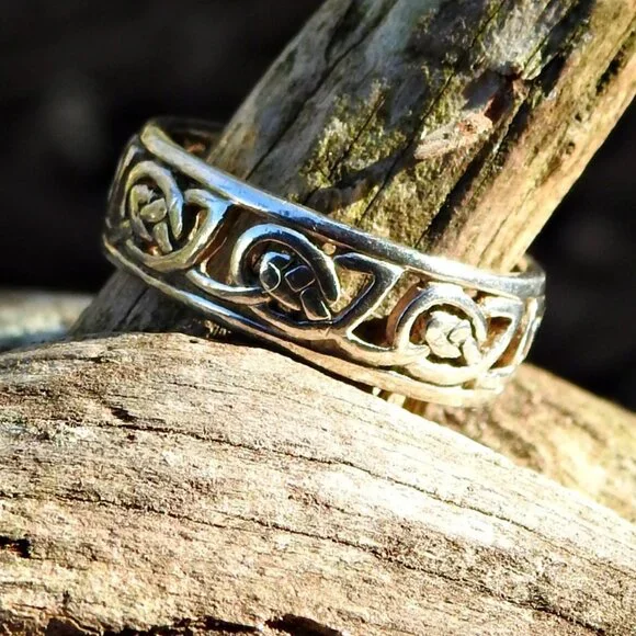 2/$13 Celtic Sterling Silver Ring Band Size 4.75 - Picture 2 of 5